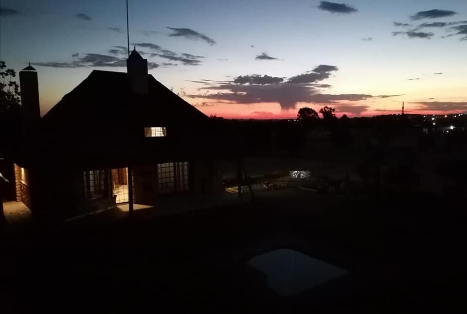 Safe Haven Guesthouse Bloemfontein Exterior photo