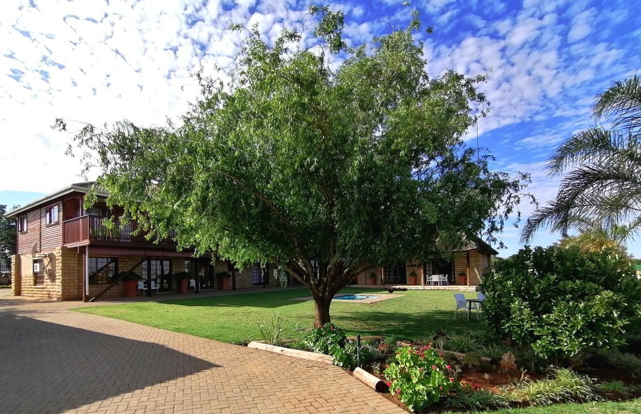 Safe Haven Guesthouse Bloemfontein Exterior photo