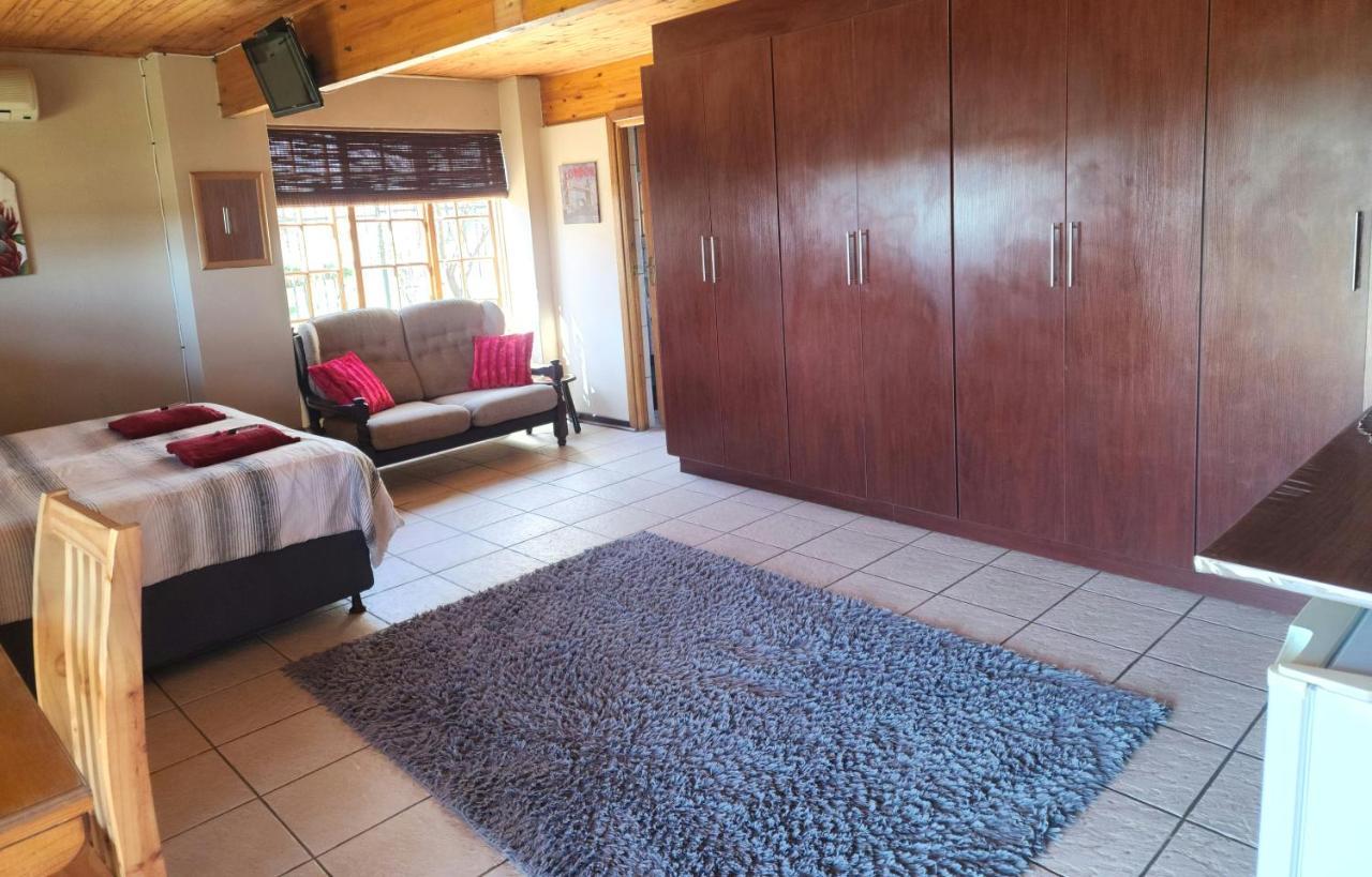 Safe Haven Guesthouse Bloemfontein Exterior photo