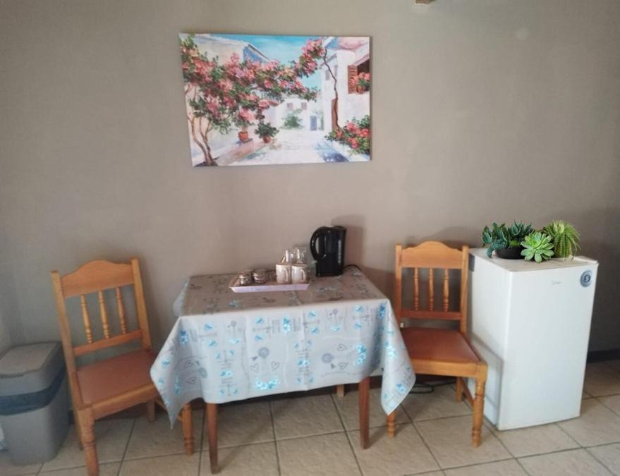 Safe Haven Guesthouse Bloemfontein Exterior photo